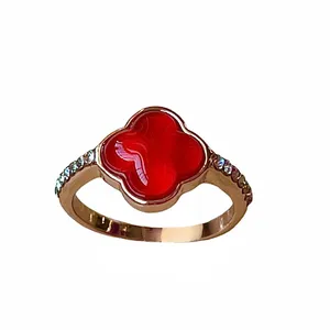 انگشتر زنانه مدل گل یلدایی