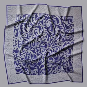 روسری زنانه طرح عشق