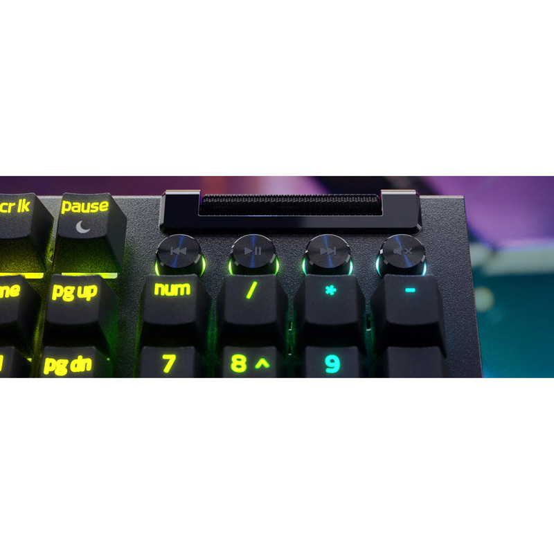 کیبورد مخصوص بازی ریزر مدل Blackwidow V4 Green Switch