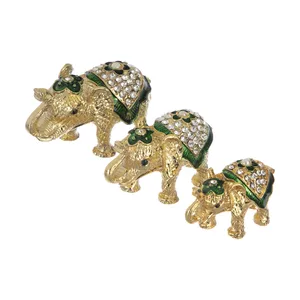 استند جواهرات طرح فیل کد 106 مجموعه 3 عددی