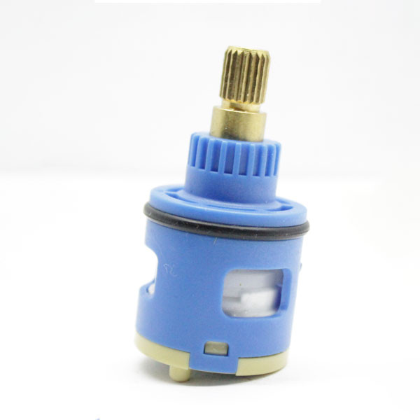 مغزی شیرآلات دینا مدل DN-Distributor مغزی شیرآلات دینا مدل DN-Distributor