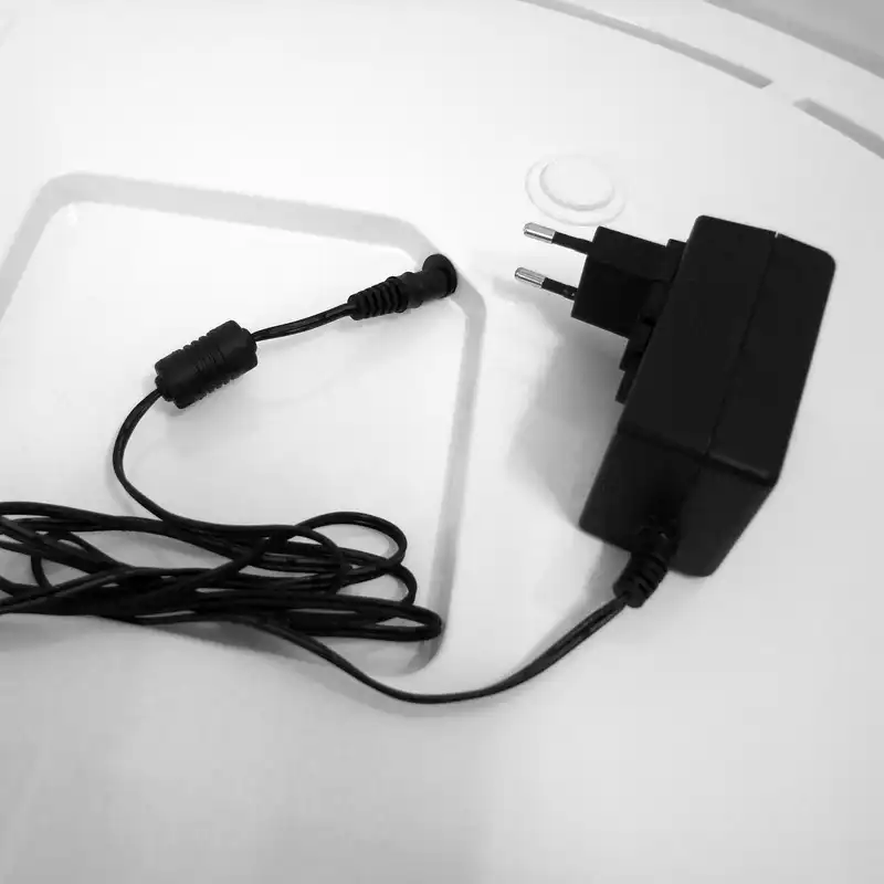 آینه سرویس بهداشتی گلسموند مدل مستطیل هوشمند ضد بخار کد HLBW-M