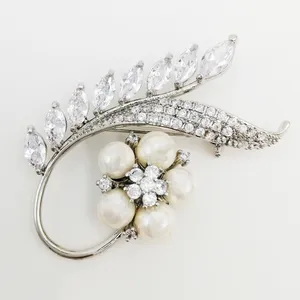 گل سینه زنانه مدل گل کد ja500