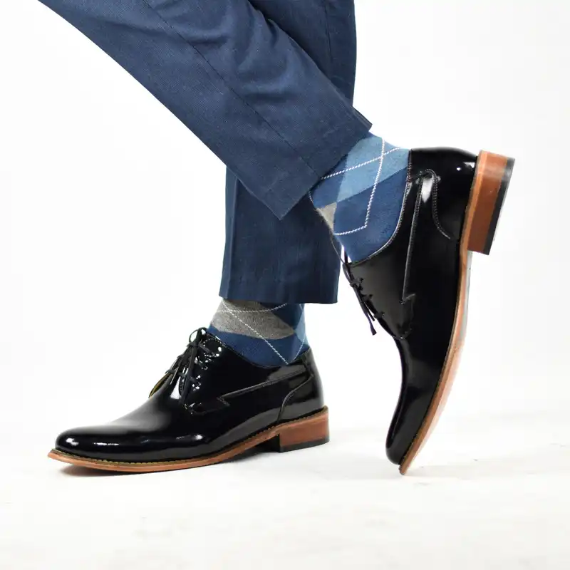 کفش مردانه کرمانی مدل تمام چرم دستدوز ورنی کد 392 رنگ مشکی