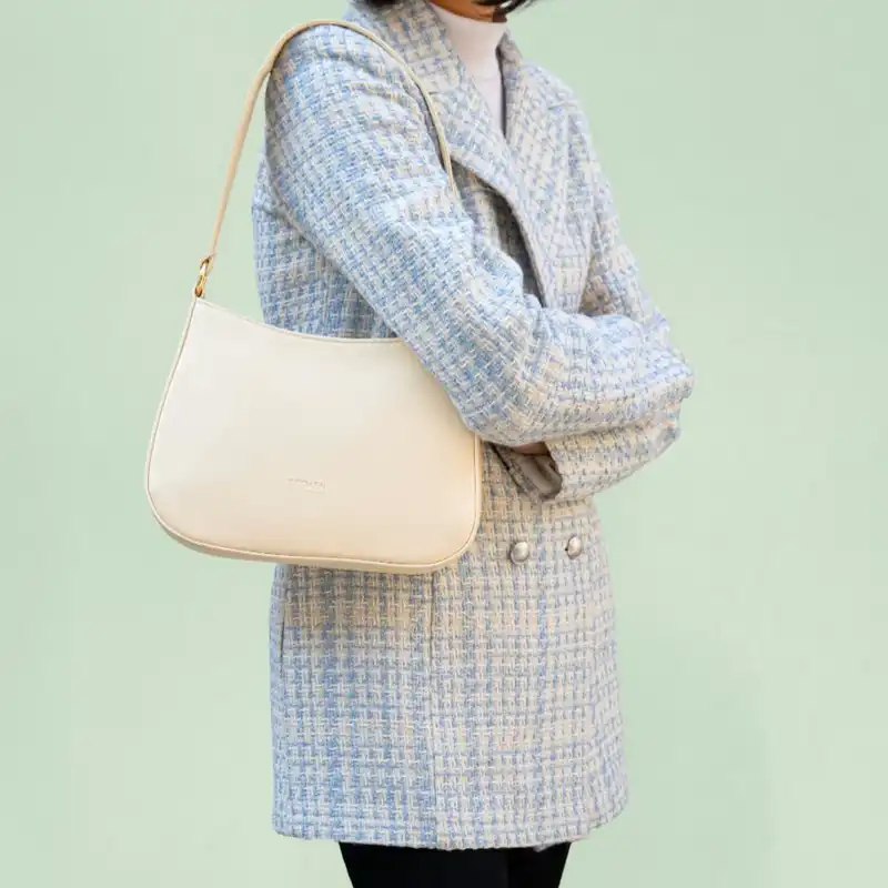 کیف رودوشی زنانه مدل تاوا