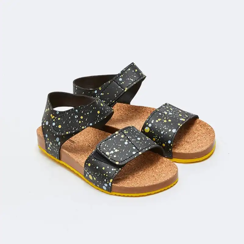 صندل زنانه ال سی وایکیکی مدل آنتی شوک