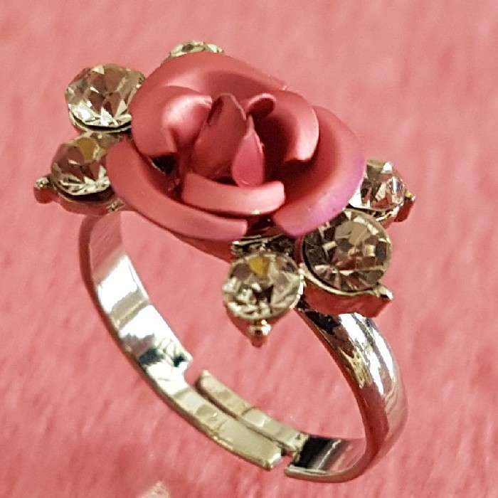 انگشتر دخترانه مدل گل رز کد pp77