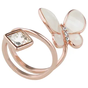 انگشتر زنانه مدل گل و نگین فنری کد 369822