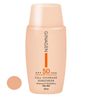 کرم ضدآفتاب رنگی ژیناژن مدل SPF50، مناسب پوست‌های چرب، حجم 50 میلی‌لیتر