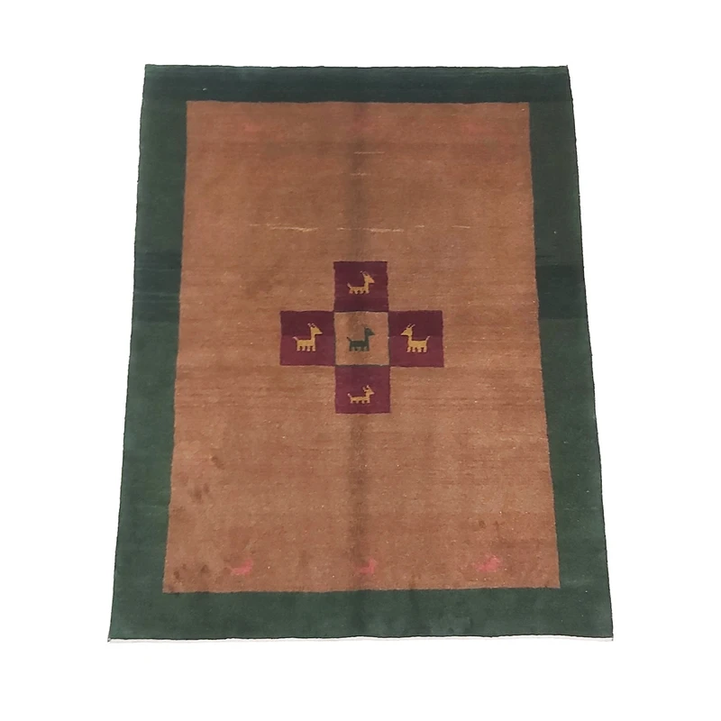 گبه بختیاری سه متری مدل حاشیه دار زمینه قهوه‌ای 