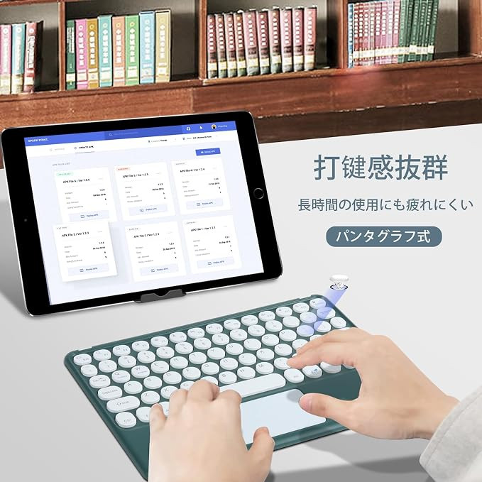 مینی کیبورد بی سیم بلوتوثی تاچ پد دار مدل Retro مناسب برای تبلت، گوشی و لپ تاپ