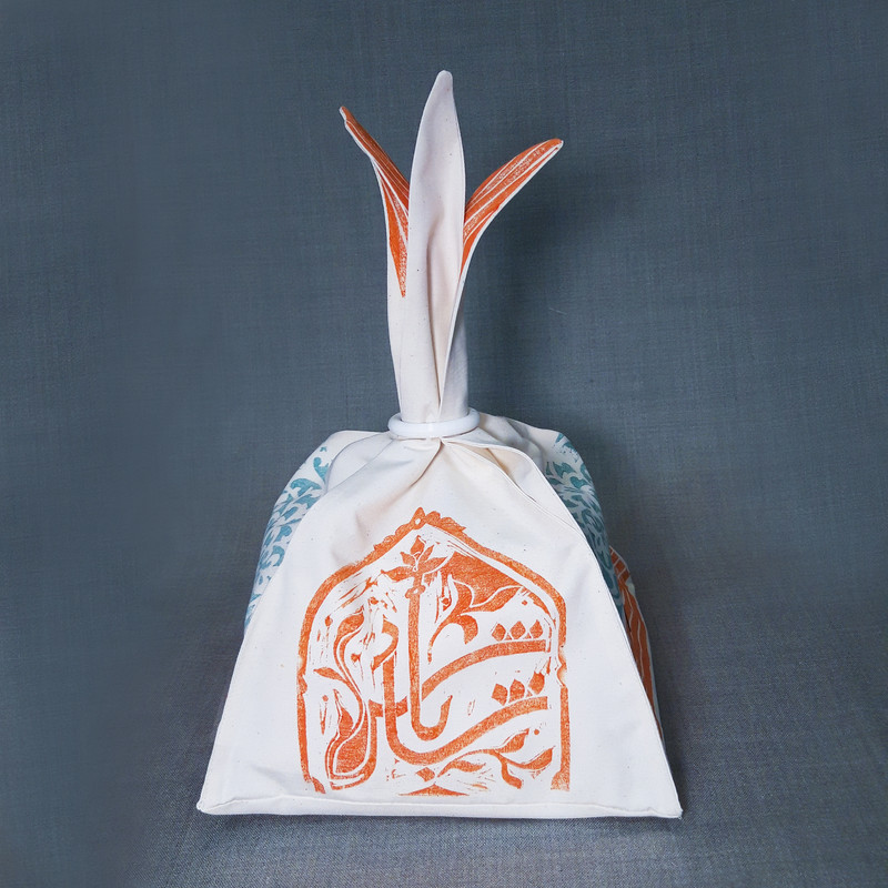 باکس هدیه مدل گل بهارنارنج طرح اسلیمی و شاد باش کدBO4083