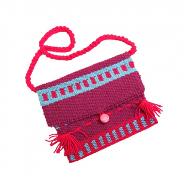 بازی آموزشی ایپکا مدل دار بافندگی