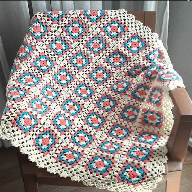 شال مبل و تخت مدل V سایز 130× 130 سانتیمتر