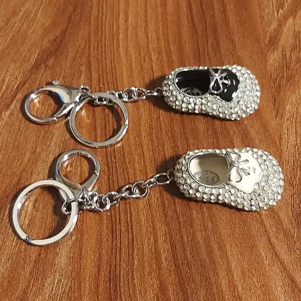 جاکلیدی مدل کفش