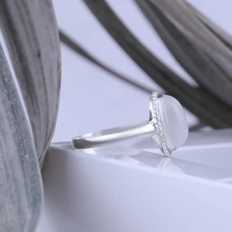 انگشتر نقره زنانه بازرگانی میلادی مدل سنگ در نجف قالب جواهری کد AW_658