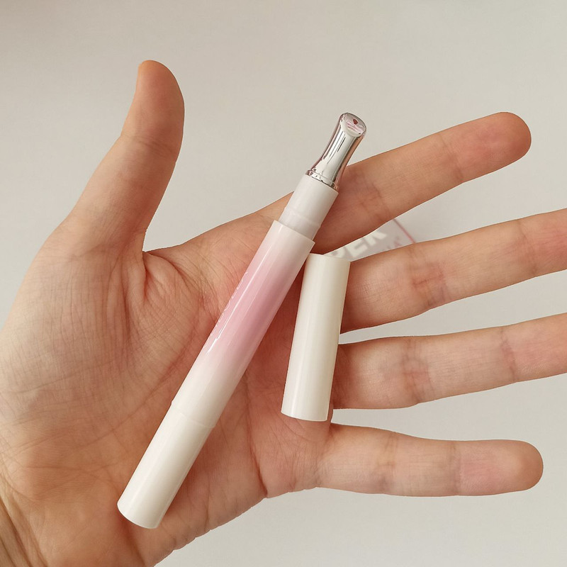رژ لب مایع اولیبولا مدل plumper شماره 05 رژ لب مایع اولیبولا مدل plumper شماره 05