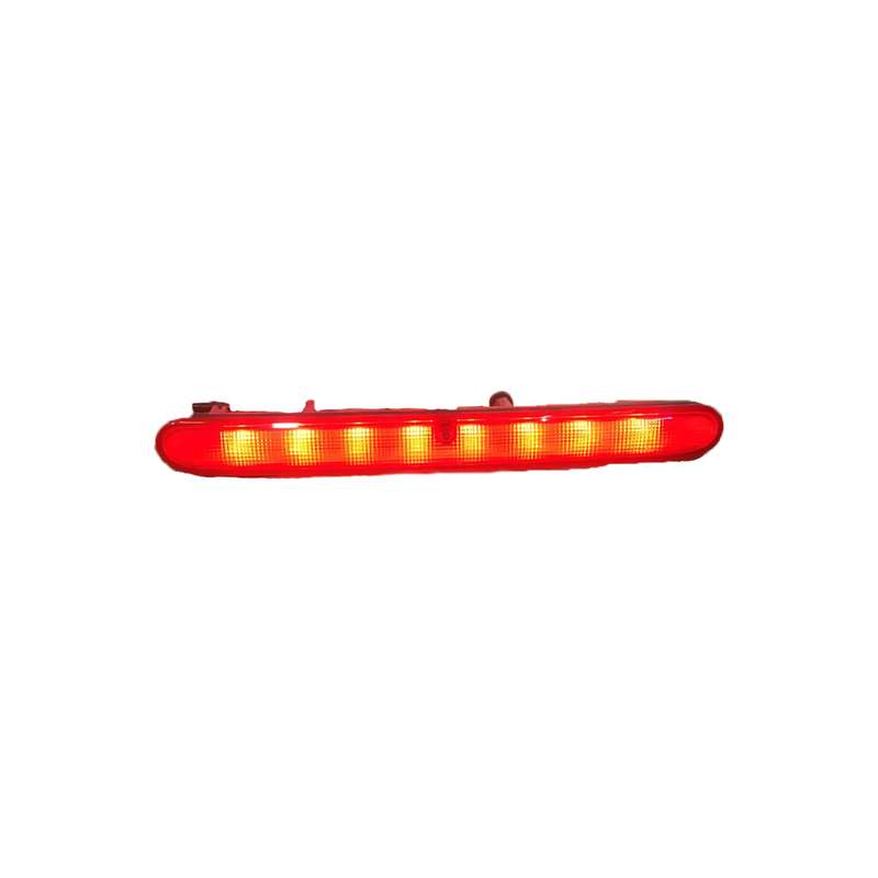 چراغ استپ سوم خودرو اکمی مدل LED مناسب برای پژو 206