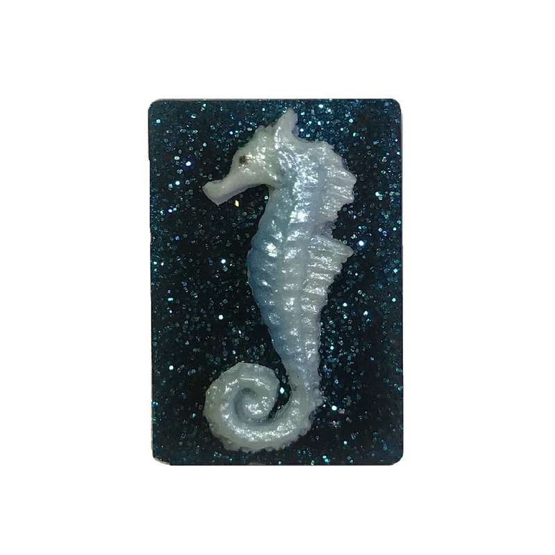 گل سینه زنانه مدل اسب دریایی گل سینه زنانه مدل اسب دریایی