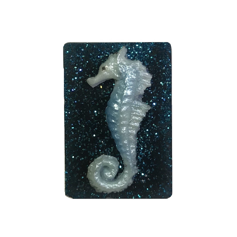 گل سینه زنانه مدل اسب دریایی گل سینه زنانه مدل اسب دریایی