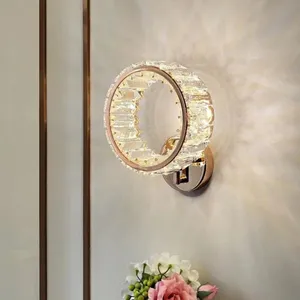 چراغ دیواری پادینا مدل مدرن کریستالی کد HBi20