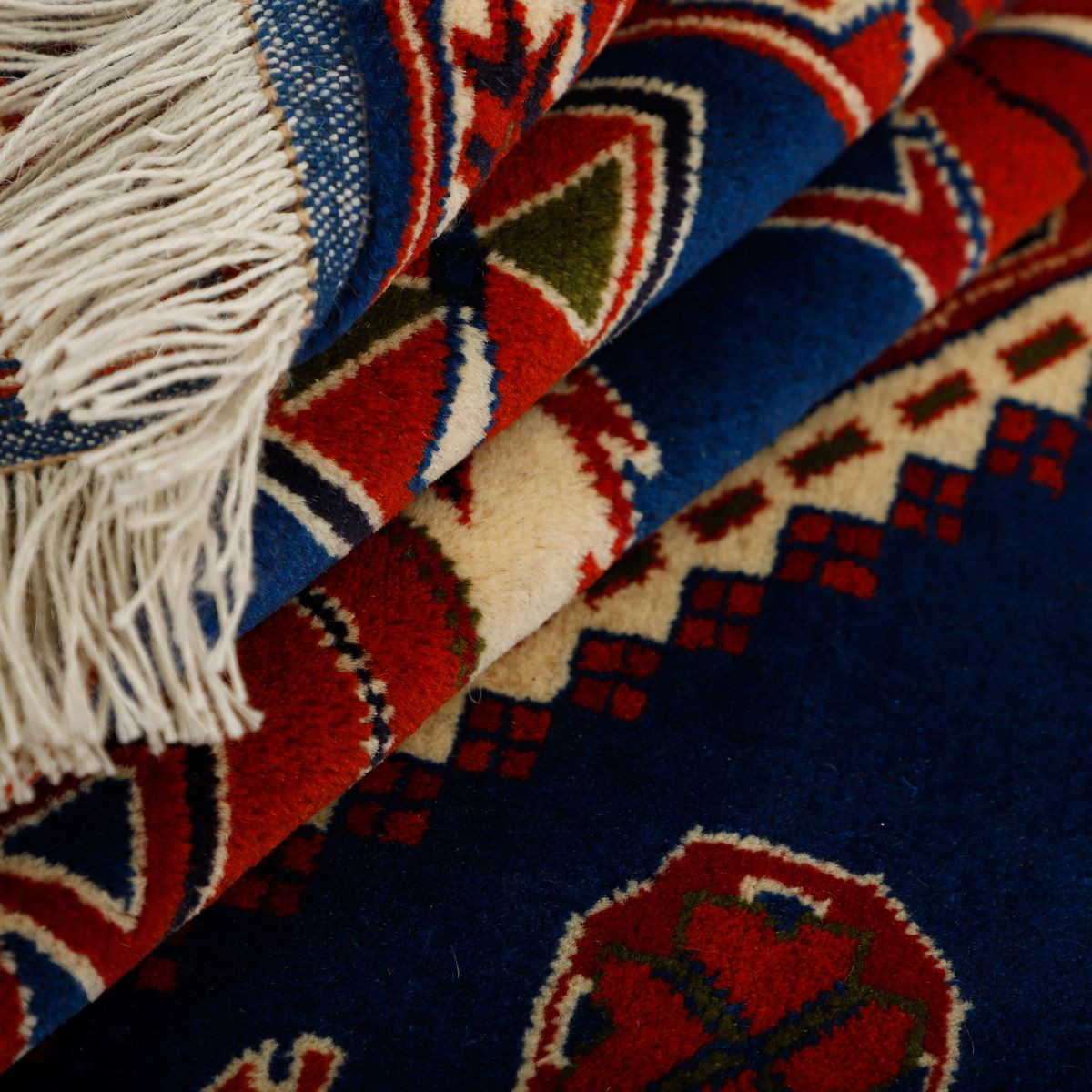 فرش دستبافت سه و نیم متری مدل نقشه اردبیل بافت ترکمن کد 597643