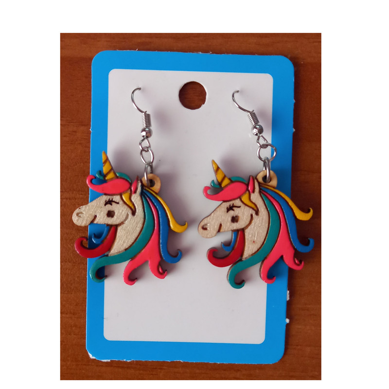 گوشواره دخترانه مدل اسب تک شاخ کد 106 گوشواره دخترانه مدل اسب تک شاخ کد 106