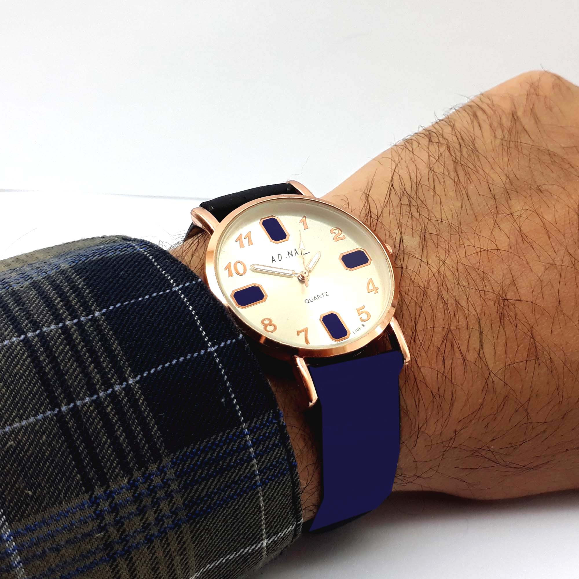 ساعت مچی عقربه ای مدل لاتین کد 1106