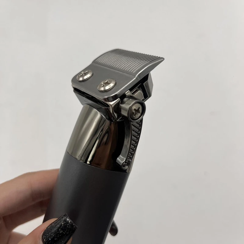 عکس شماره 7 : ماشین اصلاح موی بدن و صورت وایکیل مدل wk-9140