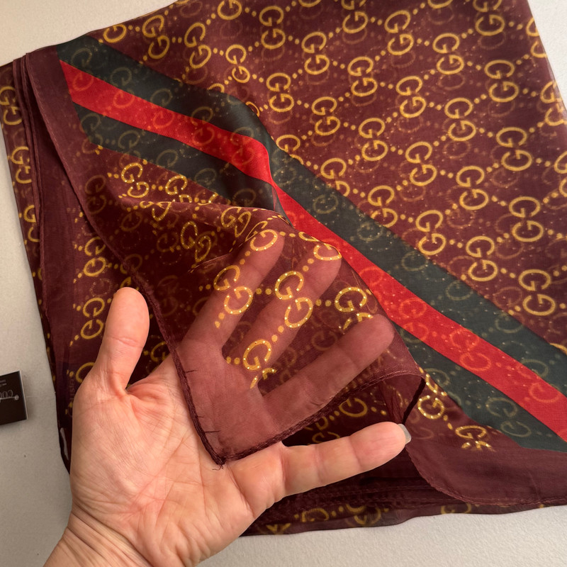 روسری زنانه مدل حریر ابرشیم زنجیری وارداتی مهمانی مجلسی کد ۱