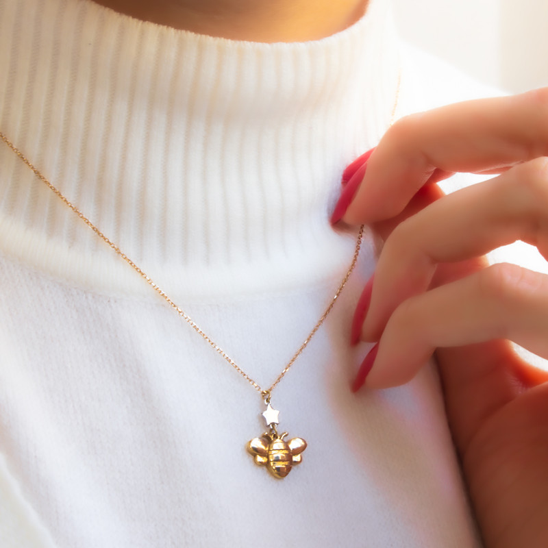 آویز گردنبند طلا 18 عیار دخترانه مدل T0012