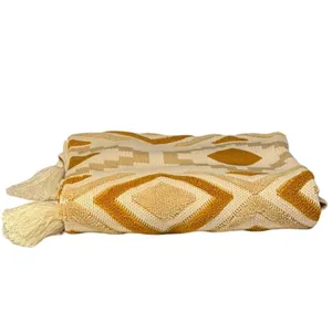 شال مبل مدل پانچ  سایز 170×140 سانتیمتر 