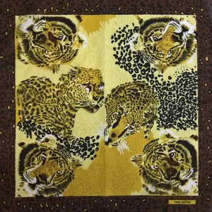 دستمال سروگردن مدل Leo