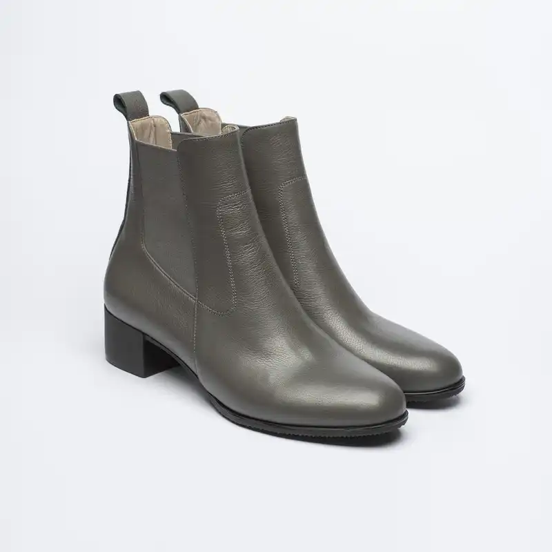 نیم بوت زنانه مدل پاشنه دار کد 2020