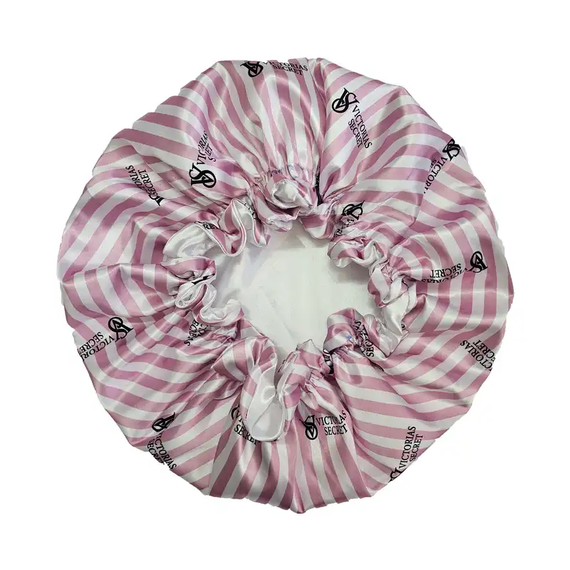 کلاه زنانه مدل خواب ساتن دو رو به همراه چشم بند و کش مو