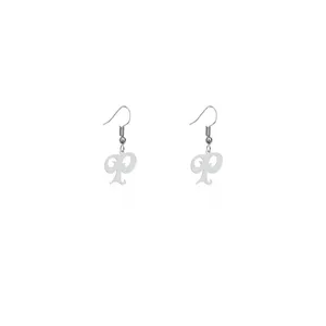 گوشواره نقره زنانه هایکا طرح حرف P مدل n.ha798