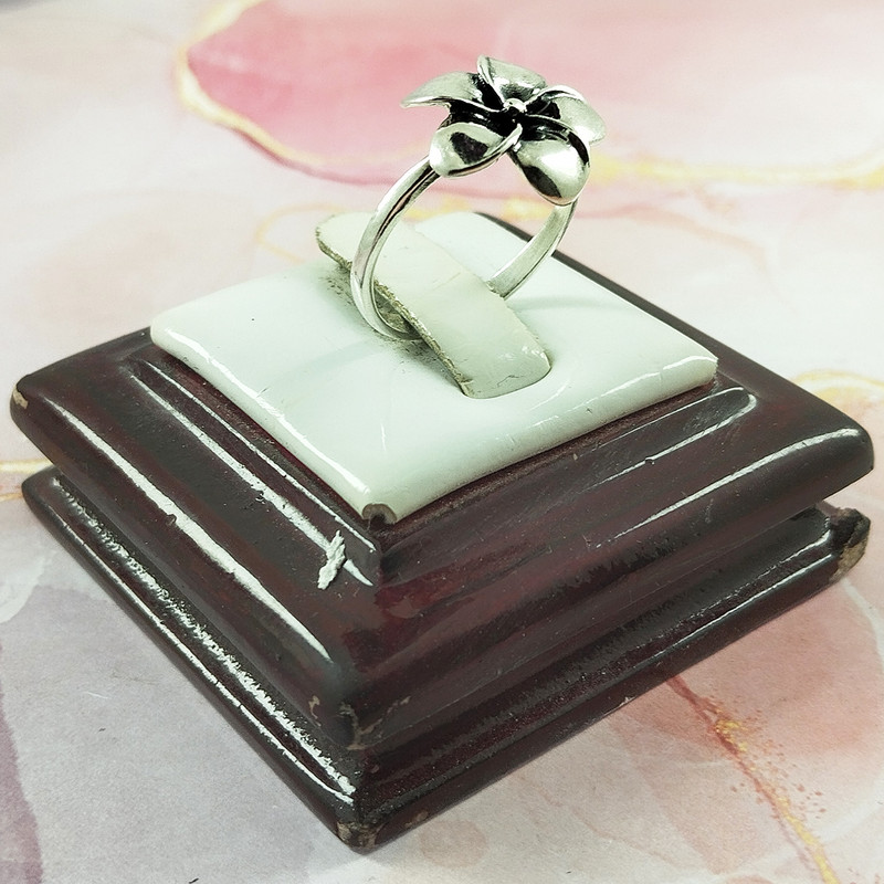 انگشتر نقره زنانه سلین کالا مدل گل کد 186