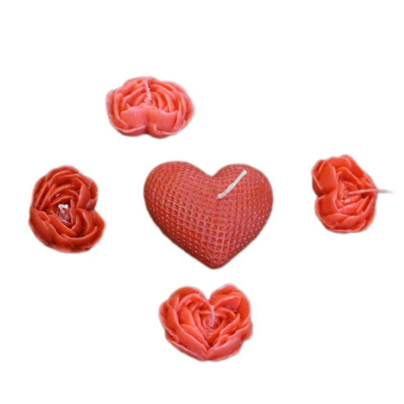 شمع دست‌ساز معطر مدل قلب و رز قلبی کوچک با رایحه رز زمان اتمام 3 ساعت مجموعه 5 عددی