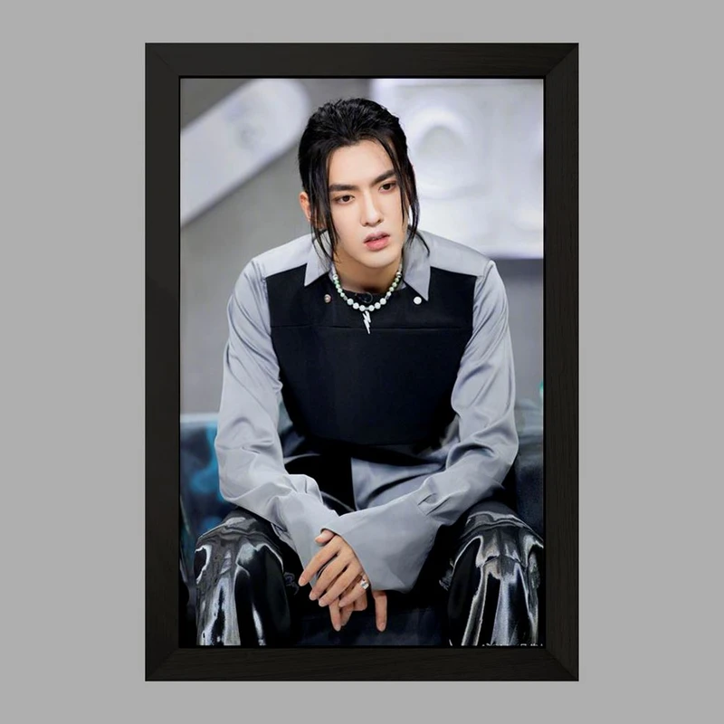 تابلو خندالو مدل کریس وو گروه اکسو EXO  کد 13425