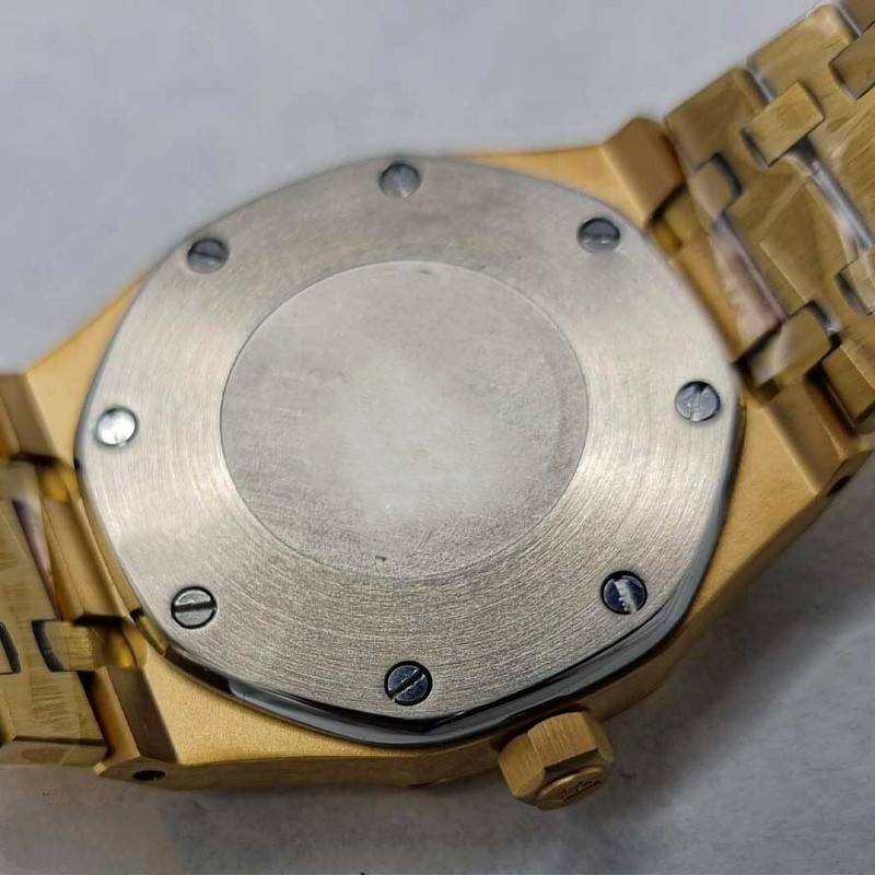 ساعت مچی عقربهای مردانه آدومارس پیگه مدل Royal Oak ساعت مچی عقربهای مردانه آدومارس پیگه مدل Royal Oak