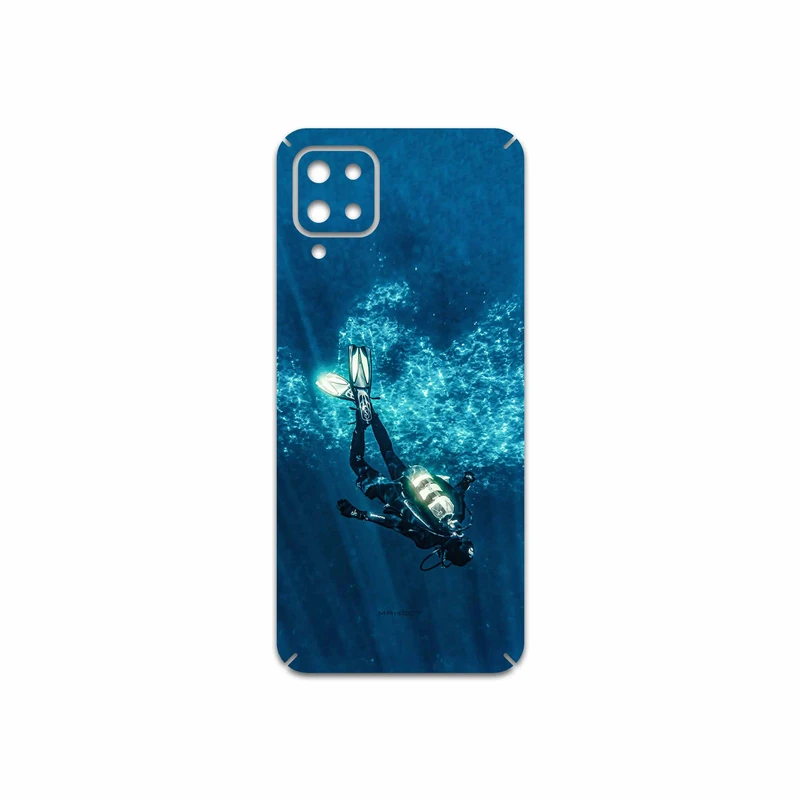 برچسب پوششی ماهوت مدل Scuba Diving مناسب برای گوشی موبایل سامسونگ Galaxy A12