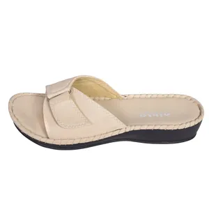 دمپایی زنانه نیکتا مدل  CR.2028