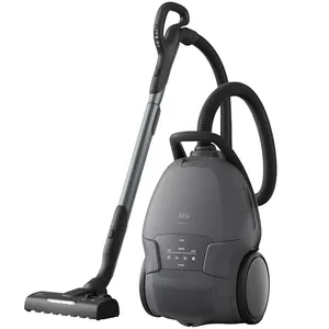 جاروبرقی 650 وات آ ا گ مدل AB81A2DG