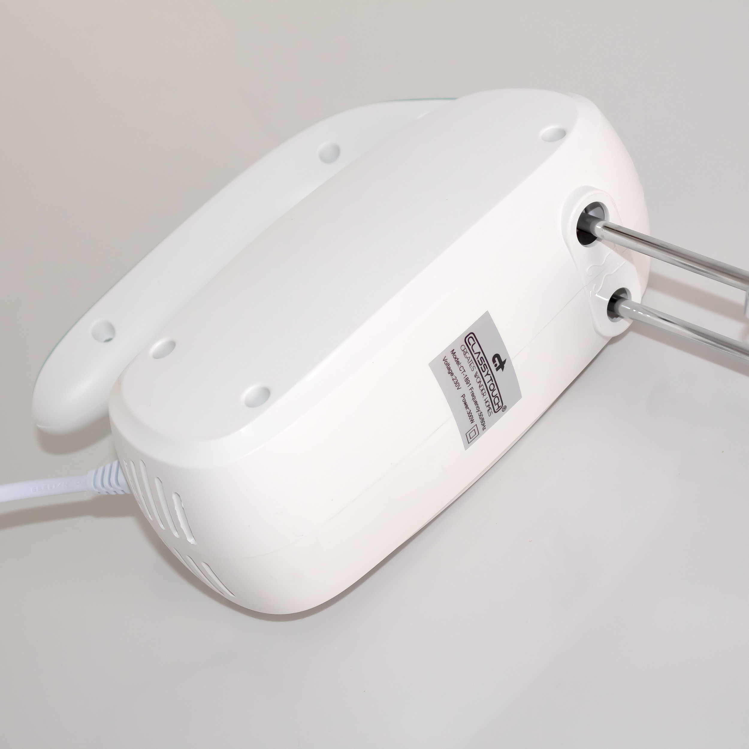 همزن کلاسی تاچ مدل CT-1891 همزن کلاسی تاچ مدل CT-1891