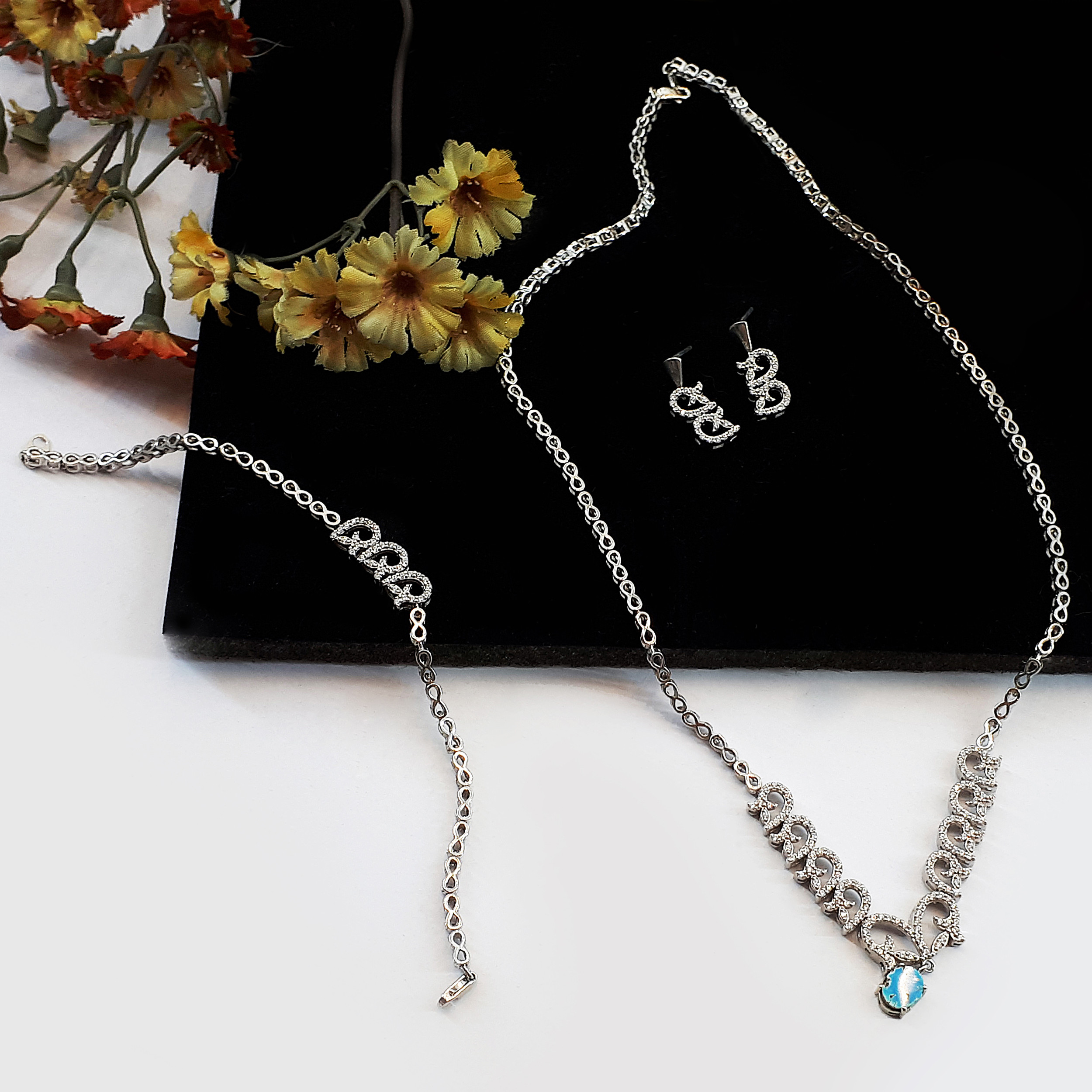 نیم ست نقره زنانه مدل 100169 نیم ست نقره زنانه مدل 100169