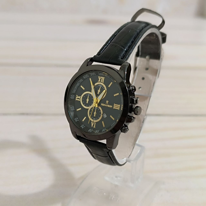 ساعت مچی عقربه‌ای زنانه مدل کلاسیک رومان کرنو کد MH0012