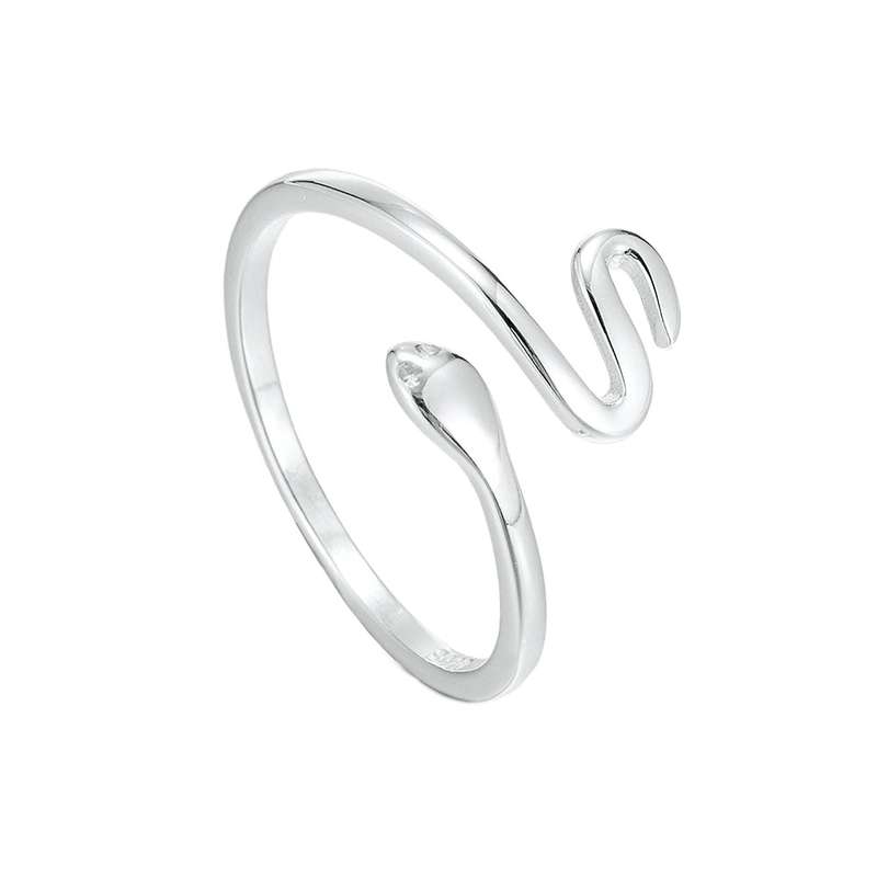 انگشتر نقره زنانه مدل افعی مینیمال