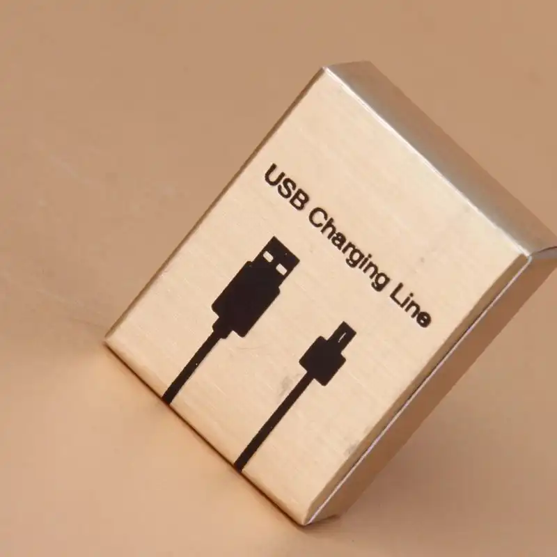 فندک سایگر مدل المنتی کد DKD-1085