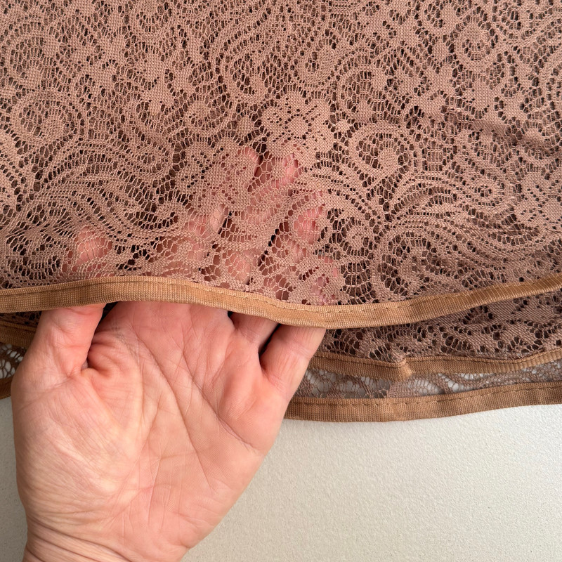 شال زنانه مدل توری گیپور بتجقه ای