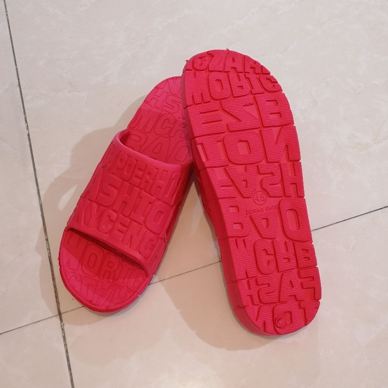 دمپایی حمام مدل آلفابت A2